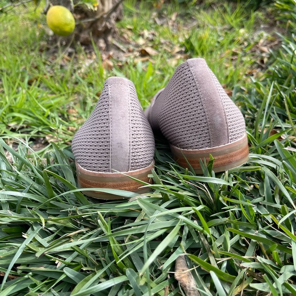 Eileen Fisher Demi Stretch Knit Flat Loafer Slip-On
TAUPE SIZE 10 new - Picture 9 of 10